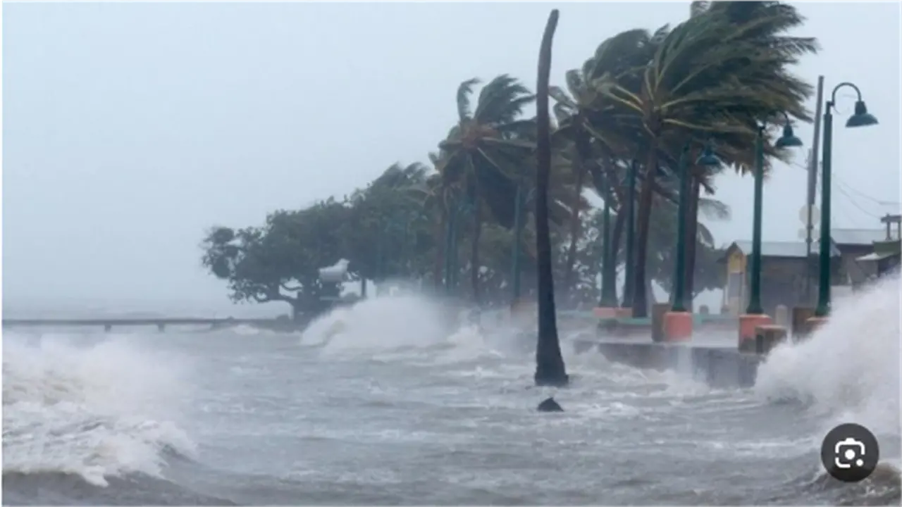 هل تقترب عاصفة بايرون من مصر بعد فيضانات اليونان وقبرص؟